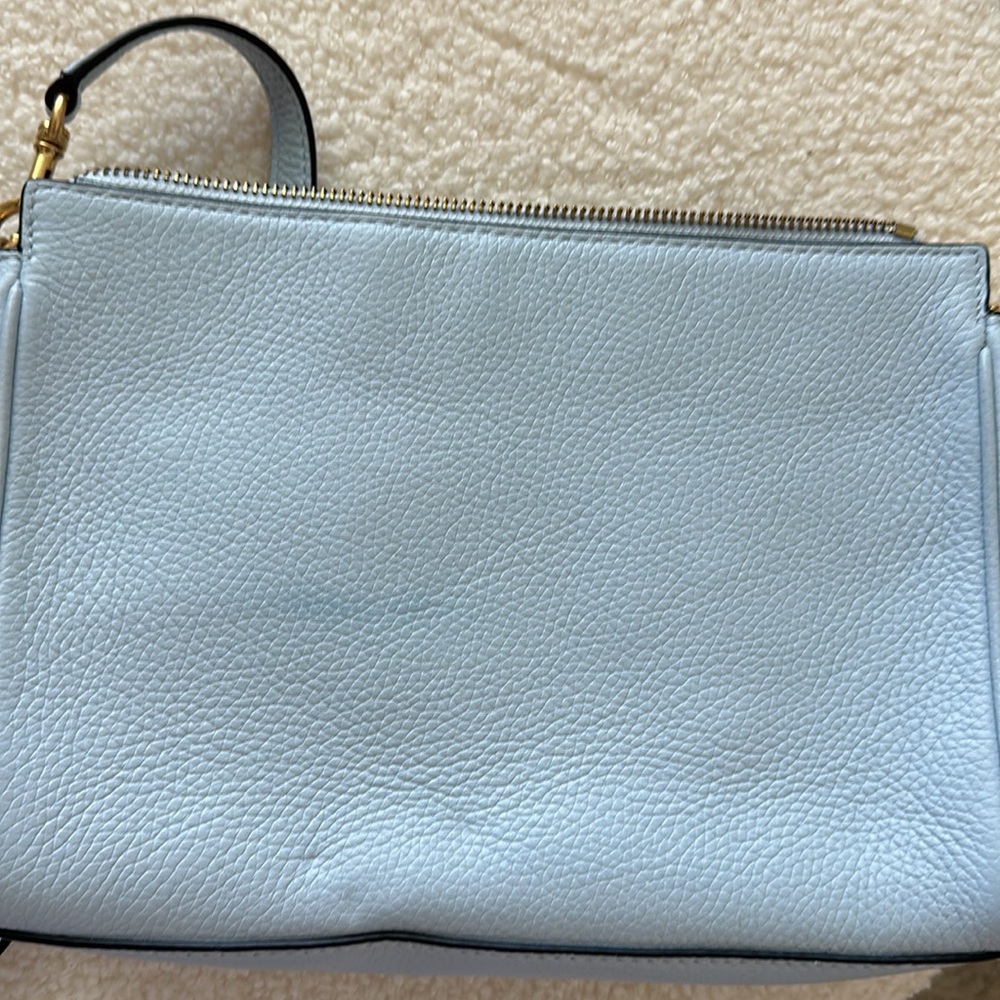 Tory Burch baby blue crossbody - Picture 3 of 12